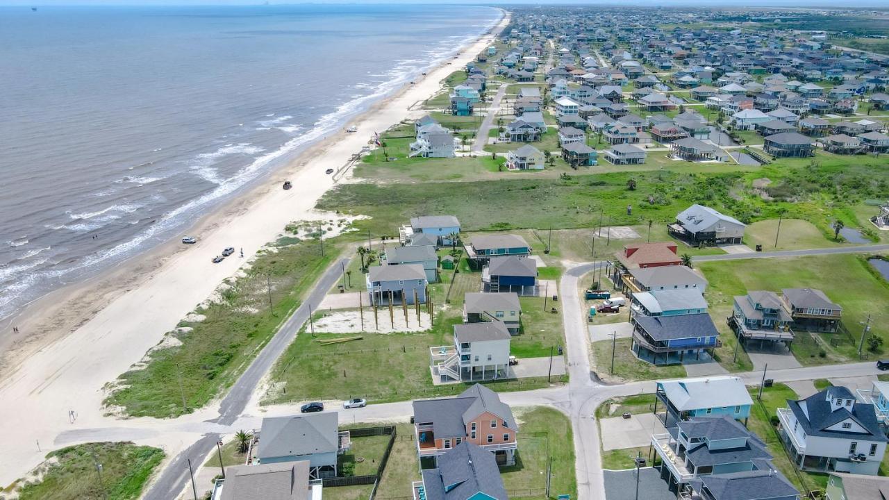 Villa Spring Break Specials! Front Row Views - Tiki Bar - Playground Bolivar Peninsula Exterior foto