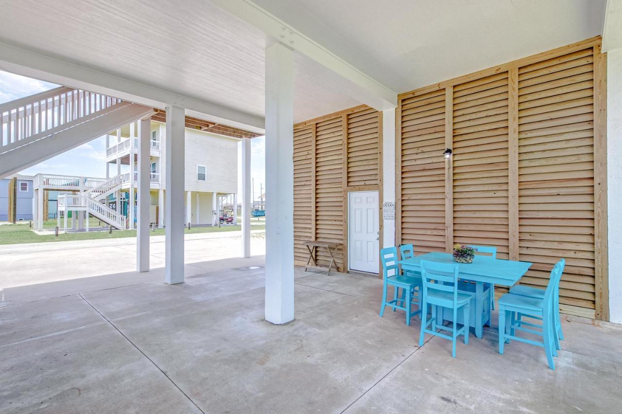 Villa Spring Break Specials! Front Row Views - Tiki Bar - Playground Bolivar Peninsula Exterior foto